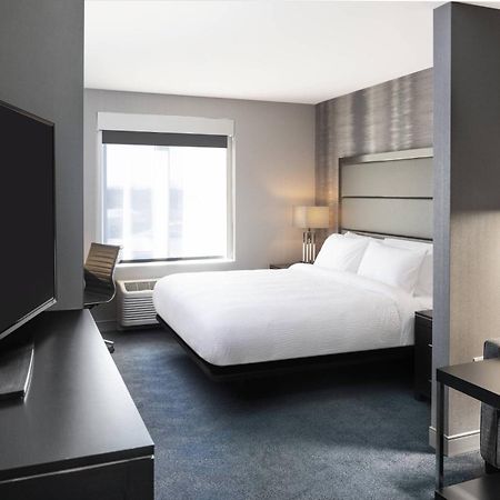 Fairfield Inn & Suites By Marriott Boston Logan Airport/Chelsea Exterior photo