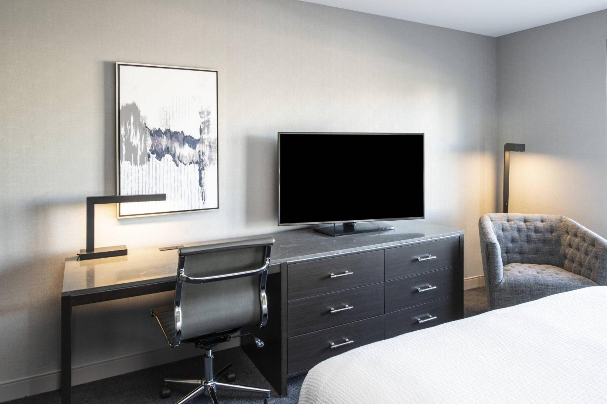 Fairfield Inn & Suites By Marriott Boston Logan Airport/Chelsea Exterior photo